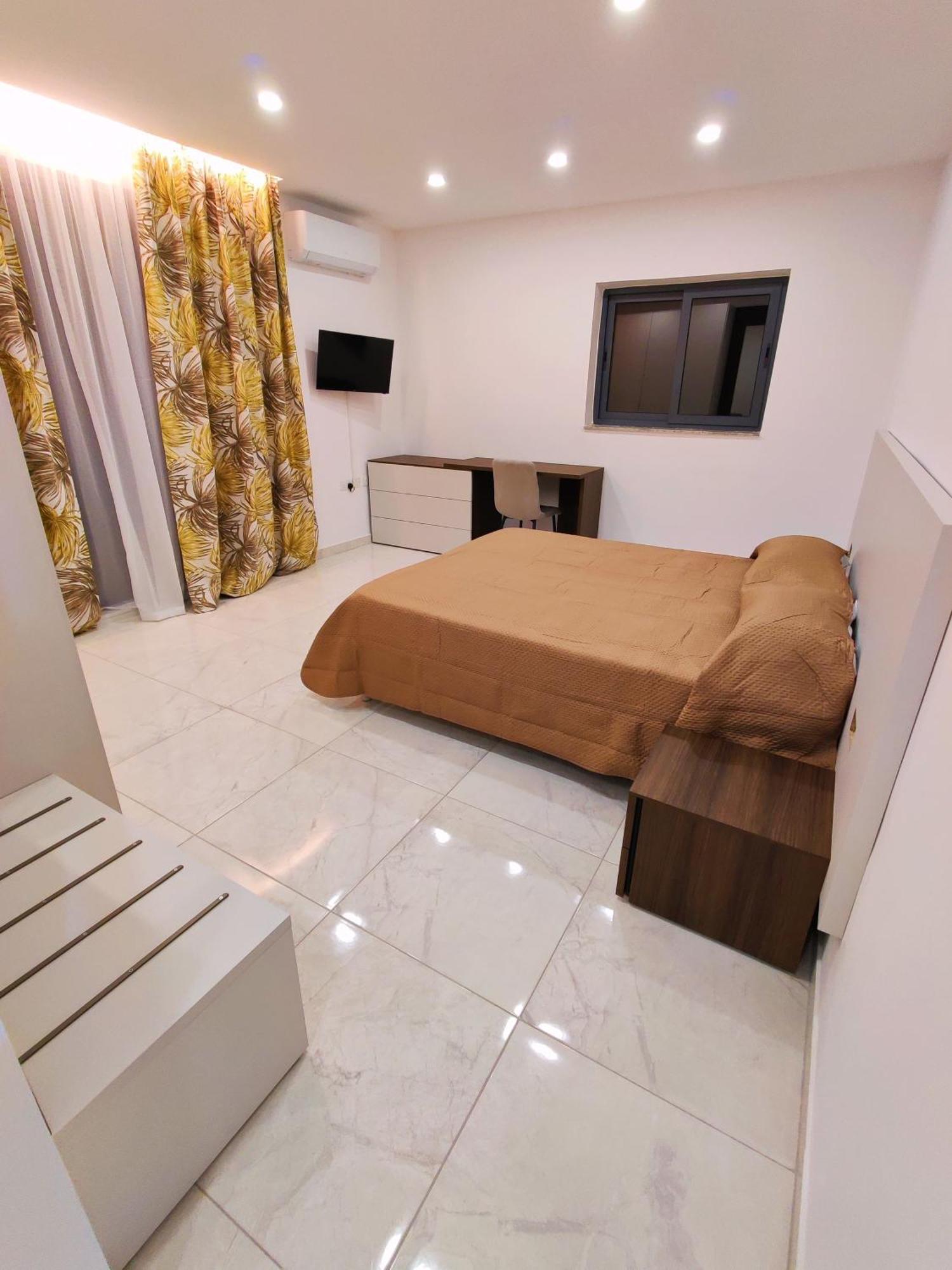 Diamond Residence Qawra - Side Sea View St. Paul's Bay Dış mekan fotoğraf